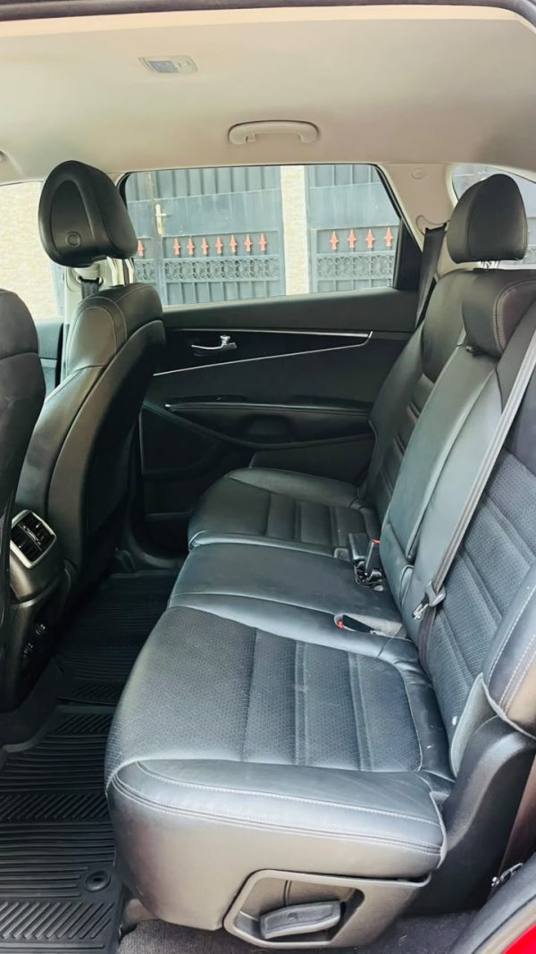 WhatsApp Image 2026-10-14 at 17.14.37 (1) KIA SORENTO 2016